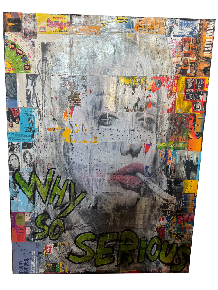 Großformatiges Urban-Pop-Art-Gemälde (100x120 cm) auf einer alten Schrankwand mit einer Collage aus historischen Schallplattenhüllen und abgerubbeltem Spiegeldruck einer rauchenden Frau sowie grün-schwarzem Graffiti-Schriftzug.